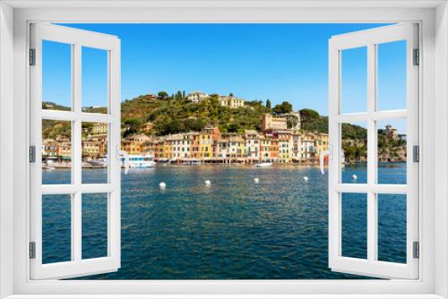 Fototapeta Naklejka Na Ścianę Okno 3D - Famous village of Portofino, luxury tourist resort in Genoa Province, Liguria, Italy, Europe. Port and colorful houses, Mediterranean sea (Ligurian sea).