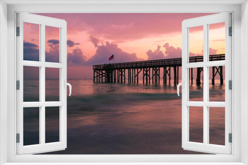 Fototapeta Naklejka Na Ścianę Okno 3D - pink sunset