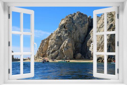 Fototapeta Naklejka Na Ścianę Okno 3D - Lover's Beach and cliffs - Cabo San Lucas, Mexico