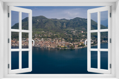 Fototapeta Naklejka Na Ścianę Okno 3D - View of the historic part of Salò on Lake Garda Italy. Aerial view of the town on Lake Garda. Tourist site on Lake Garda. Lake in the mountains of Italy.