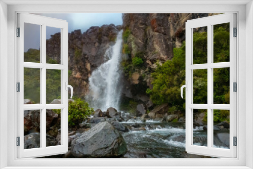 Fototapeta Naklejka Na Ścianę Okno 3D - Taranaki waterfall, Tongariro National Park, North Island, New Zealand