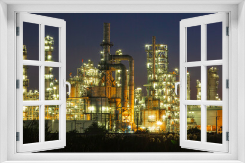 Fototapeta Naklejka Na Ścianę Okno 3D - Twilight scene of tank oil refinery plant and tower column of Petrochemistry