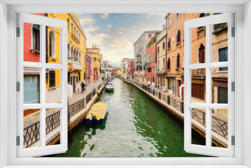 Fototapeta Naklejka Na Ścianę Okno 3D - VENICE, Italy - September 30, 2022: Beautiful venetian street in summer day, Italy