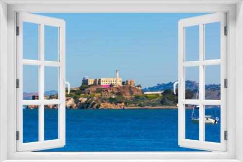 Fototapeta Naklejka Na Ścianę Okno 3D - Alcatraz island penitentiary in San Francisco Bay California