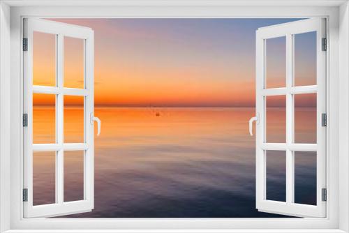 Fototapeta Naklejka Na Ścianę Okno 3D - Beautiful orange sunset at the sea, sunset sea horizon, golden hour