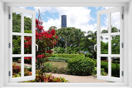 Fototapeta Naklejka Na Ścianę Okno 3D - Parkanlage Gartenanlage Roma Street Parkland in Brisbane