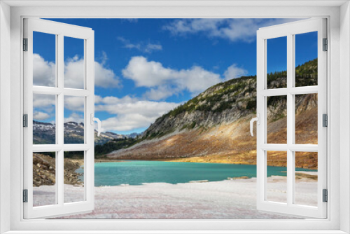Fototapeta Naklejka Na Ścianę Okno 3D - Mountains lake