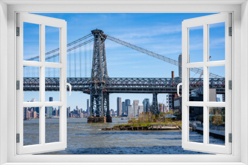 Fototapeta Naklejka Na Ścianę Okno 3D - Section of the Manhattan Bridge close to DUMBO, in Brooklyn New York City