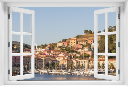 Fototapeta Naklejka Na Ścianę Okno 3D - Porto Azzuro, Altstadt, Insel Elba, Abendstunden, Italien