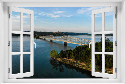Fototapeta Naklejka Na Ścianę Okno 3D - Bridge Over Lake