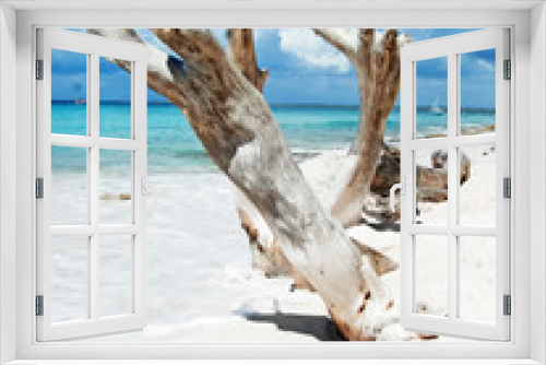 Fototapeta Naklejka Na Ścianę Okno 3D - tropical beach in Dominican republic. Caribbean sea. Island Kata