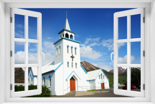 Fototapeta Naklejka Na Ścianę Okno 3D - The church at the northern Icelandic town of Dalvik