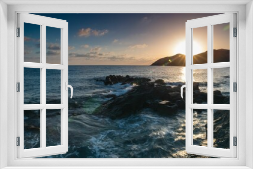 Fototapeta Naklejka Na Ścianę Okno 3D - Mesmerizing view of a beautiful seascape during sunrise in Crete, Greece