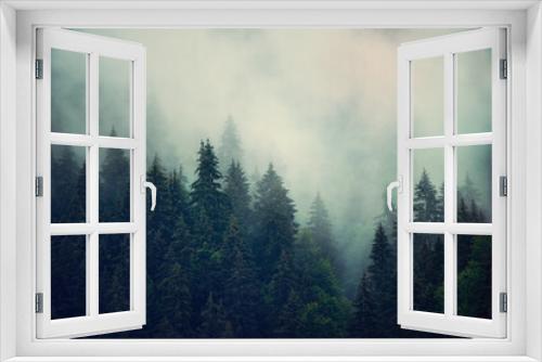 Fototapeta Naklejka Na Ścianę Okno 3D - Misty mountain landscape
