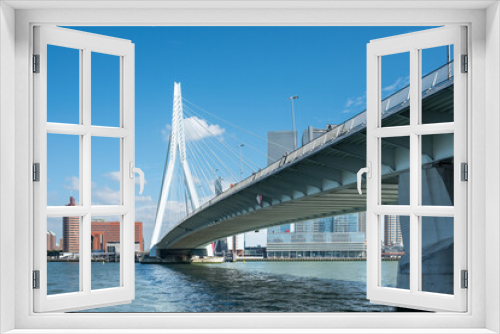 Fototapeta Naklejka Na Ścianę Okno 3D - Erasmusbrug in Rotterdam, Zuid-Holland province, The Netherlands