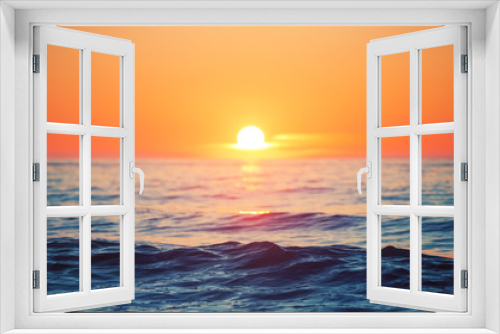 Fototapeta Naklejka Na Ścianę Okno 3D - Sunrise and sea waves
