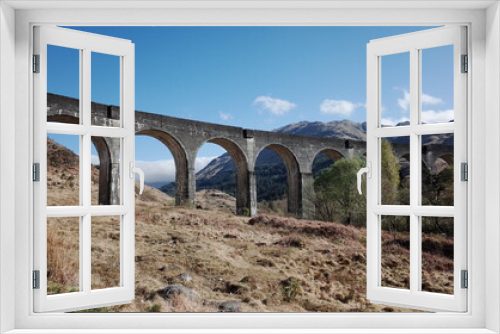 Fototapeta Naklejka Na Ścianę Okno 3D - viaduct in the mountains