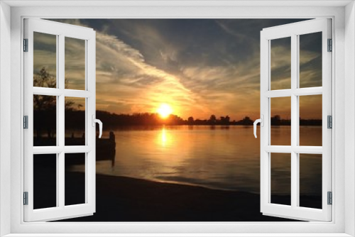 Fototapeta Naklejka Na Ścianę Okno 3D - lake at sunset