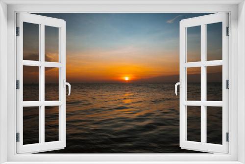 Fototapeta Naklejka Na Ścianę Okno 3D - sunset at sea