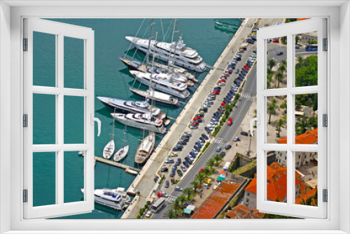 Fototapeta Naklejka Na Ścianę Okno 3D - Bird eye view of sea Port of Kotor, Montenegro