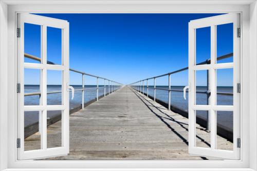 Fototapeta Naklejka Na Ścianę Okno 3D - Scenic view of blue sky over Port Germein jetty and ocean