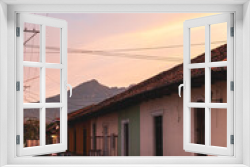 Fototapeta Naklejka Na Ścianę Okno 3D - Colourful Buildings in the streets of Granada, Nicaragua