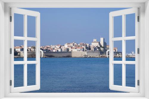 Fototapeta Naklejka Na Ścianę Okno 3D - Antibes, French Riviera