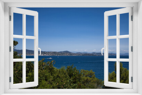 Fototapeta Naklejka Na Ścianę Okno 3D - 南フランスサントロペの海
