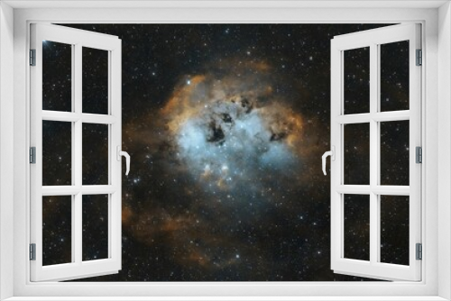 Fototapeta Naklejka Na Ścianę Okno 3D - Mesmerizing view of the Tadpole Nebula in the night