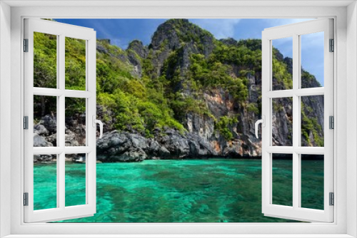 Fototapeta Naklejka Na Ścianę Okno 3D - Idyllic tropical sea landscape