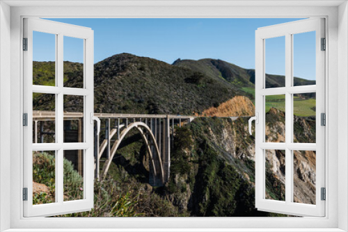 Fototapeta Naklejka Na Ścianę Okno 3D - Bixby Bridge in Big Sur, California