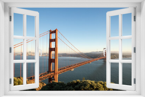 Fototapeta Naklejka Na Ścianę Okno 3D - Golden Gate Bridge during sunset in San Francisco, California