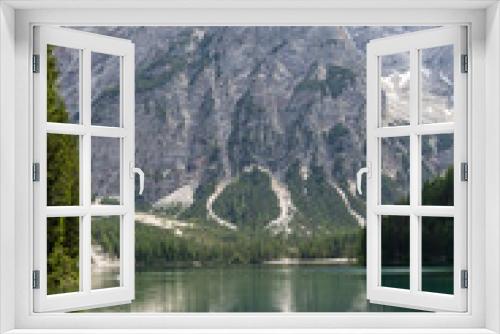 Fototapeta Naklejka Na Ścianę Okno 3D - Pragser Wildsee