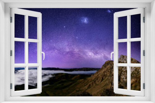 Fototapeta Naklejka Na Ścianę Okno 3D - Stars in the night sky over Te Mata Peak, New Zealand	