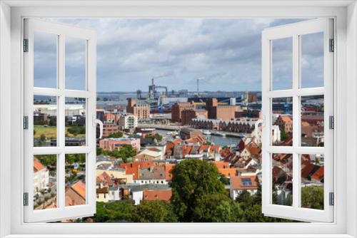 Fototapeta Naklejka Na Ścianę Okno 3D - Panorama der Hansestadt Wismar mit Blick auf alten Hafen