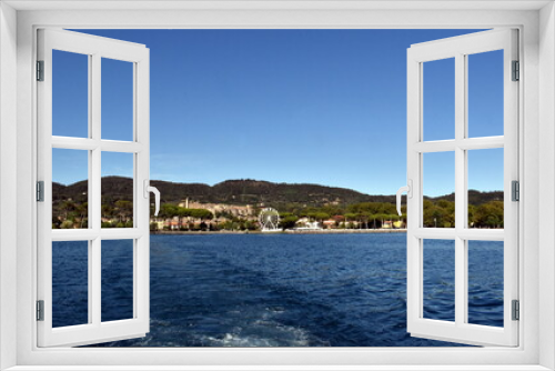 Fototapeta Naklejka Na Ścianę Okno 3D - Riesenrad am Ufer des Bolsenasees