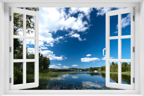 Fototapeta Naklejka Na Ścianę Okno 3D - Peaceful lake at Dikemark horizontal