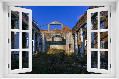 Fototapeta Naklejka Na Ścianę Okno 3D - Ruined theater. Consequences of disaster, explosion, bombing, war or demolition