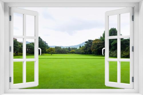 Fototapeta Naklejka Na Ścianę Okno 3D - Green grass Golf course cloud and blue sky