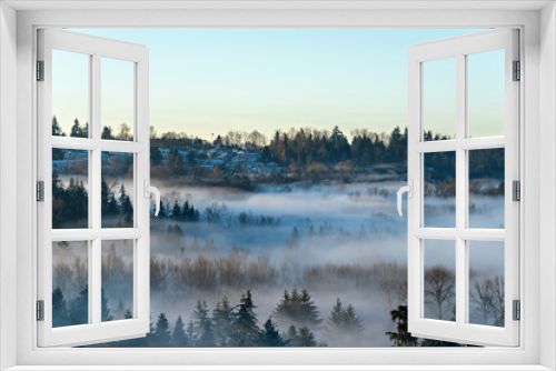 Fototapeta Naklejka Na Ścianę Okno 3D - Residential houses in suburban of Vancouver on early morning winter day