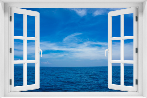 Fototapeta Naklejka Na Ścianę Okno 3D - Blue sea and sky