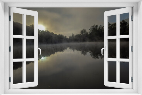 Fototapeta Naklejka Na Ścianę Okno 3D - Fog over Mountain Lake