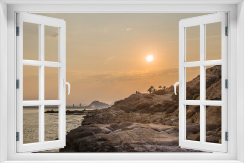 Fototapeta Naklejka Na Ścianę Okno 3D - Atardecer en la costa de Alicante