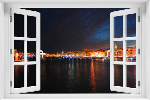 Fototapeta Naklejka Na Ścianę Okno 3D - Vue nocturne du vieux port de Marseille