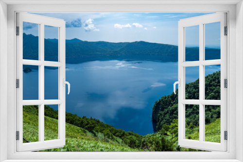 Fototapeta Naklejka Na Ścianę Okno 3D - 日本一の透明度を誇る摩周湖