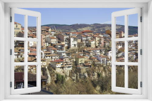 Fototapeta Naklejka Na Ścianę Okno 3D - The town of Veliko Tarnovo, Bulgaria