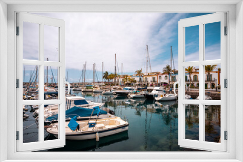 Fototapeta Naklejka Na Ścianę Okno 3D - Hafen Puerto Mugan