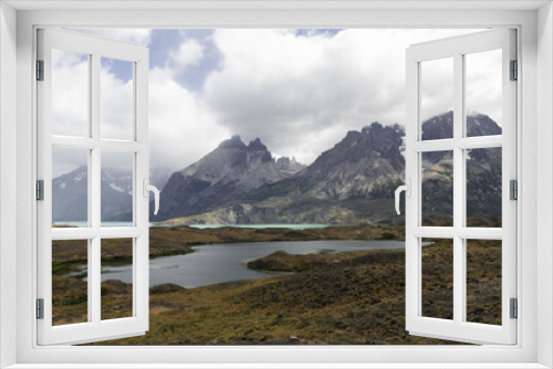Fototapeta Naklejka Na Ścianę Okno 3D - paranoramic view of the Nordenskjöld Lake viewpoint and its mountains, Torres del Paine National Park