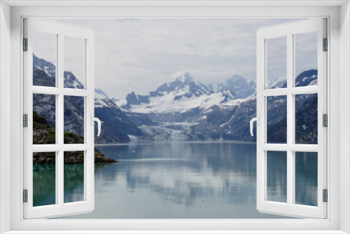 Fototapeta Naklejka Na Ścianę Okno 3D - Landscape of Mountain, Glacier and Clouds