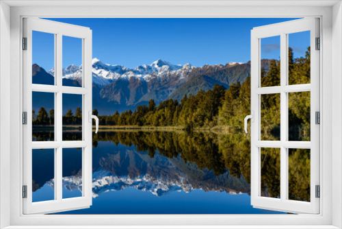 Fototapeta Naklejka Na Ścianę Okno 3D - Lake Matheson in South Island, New Zealand